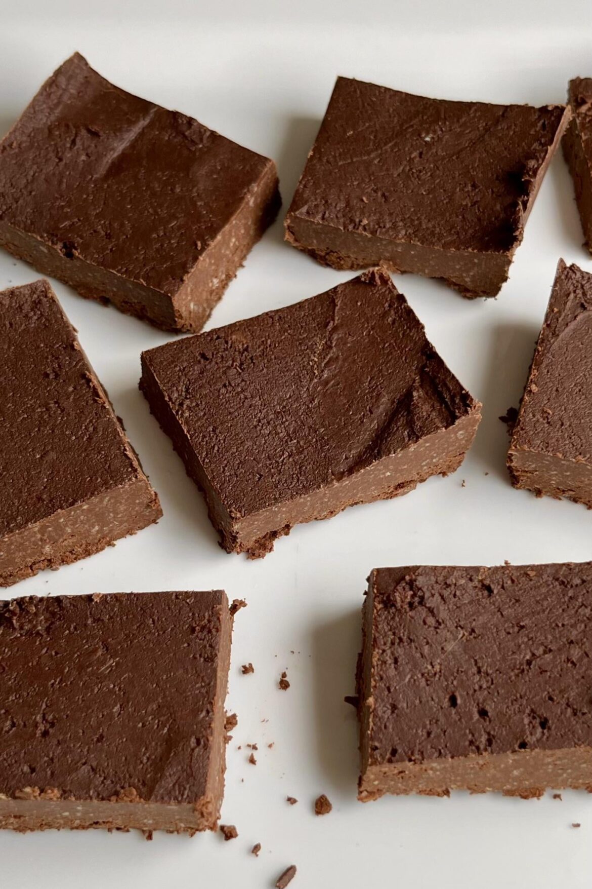 Yummy chocolate fudge made with chickpeas
