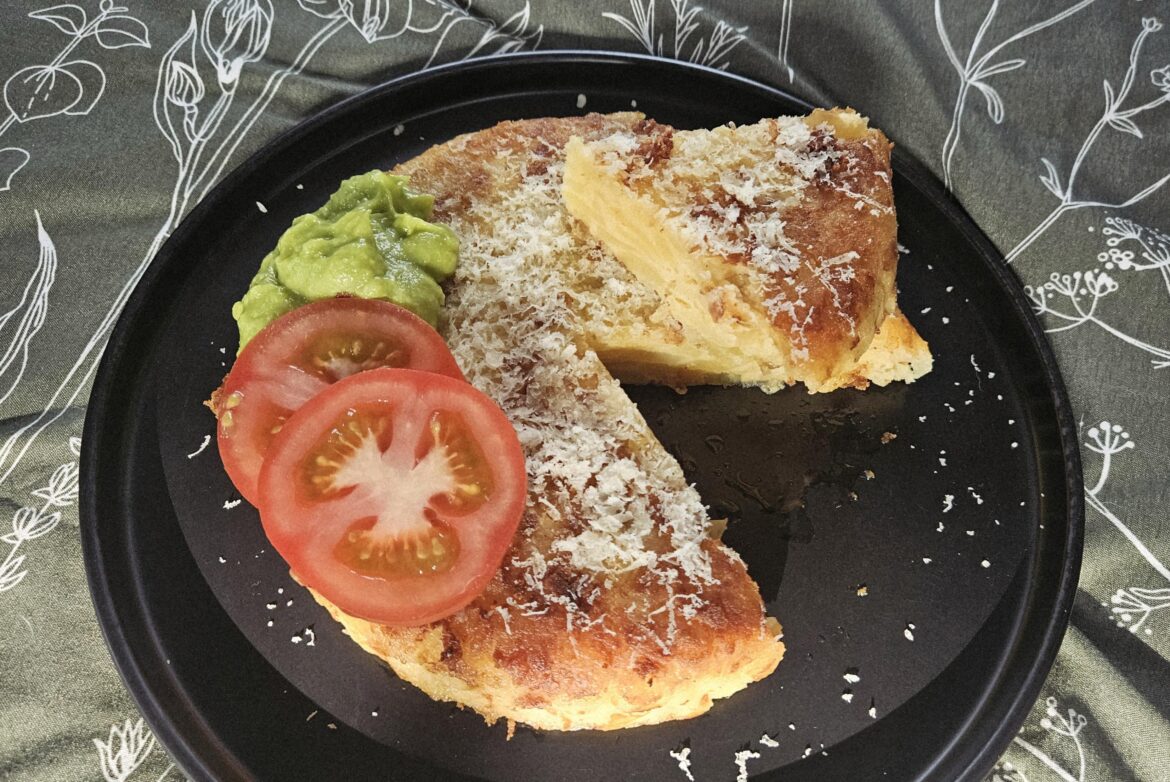 Tortilla de Patatas.