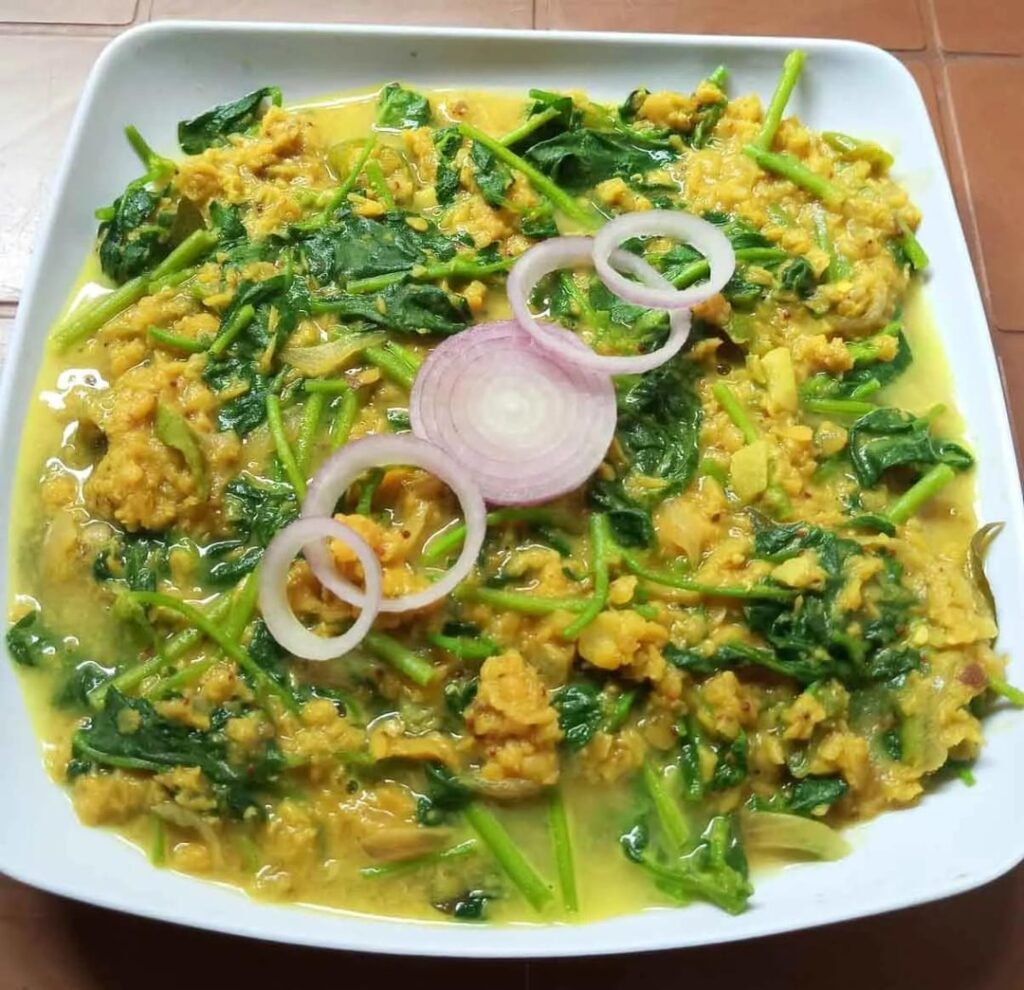 Nutritious Dhal and Sarana Leaves Curry