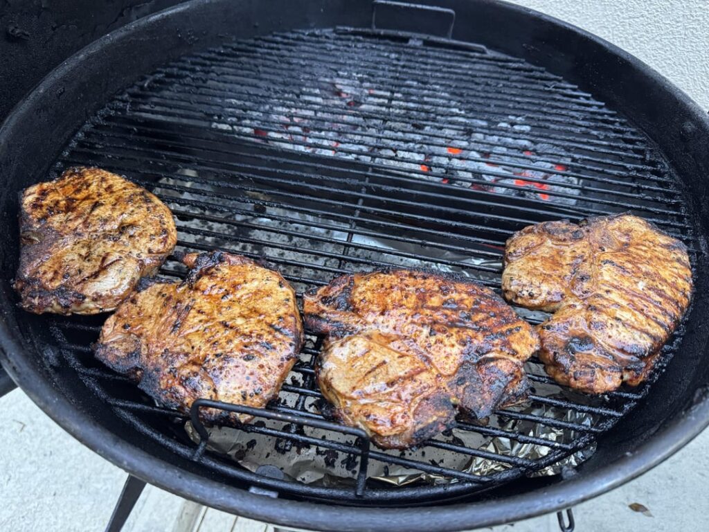 Pork chops on the kettle