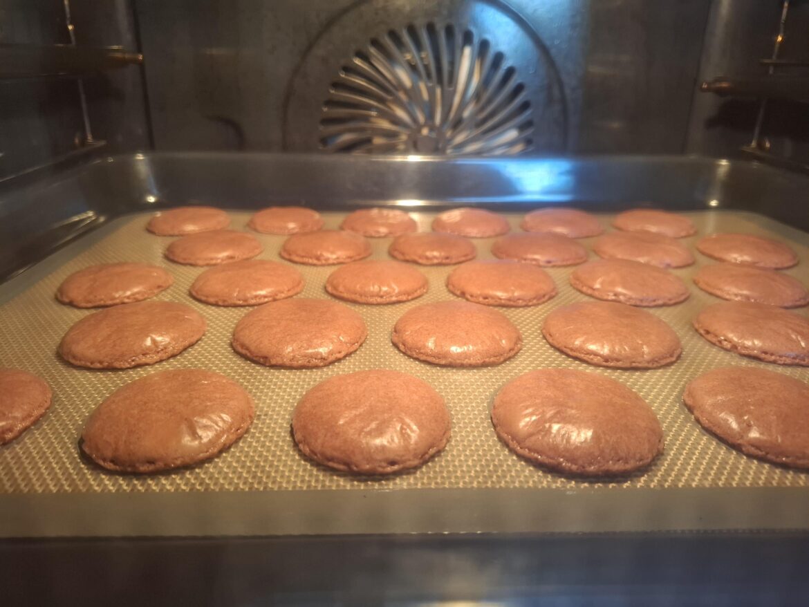 Could someone tell me why this happens ?