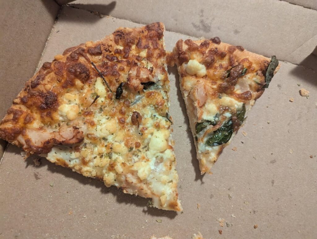 Gotta love Domino's slicing