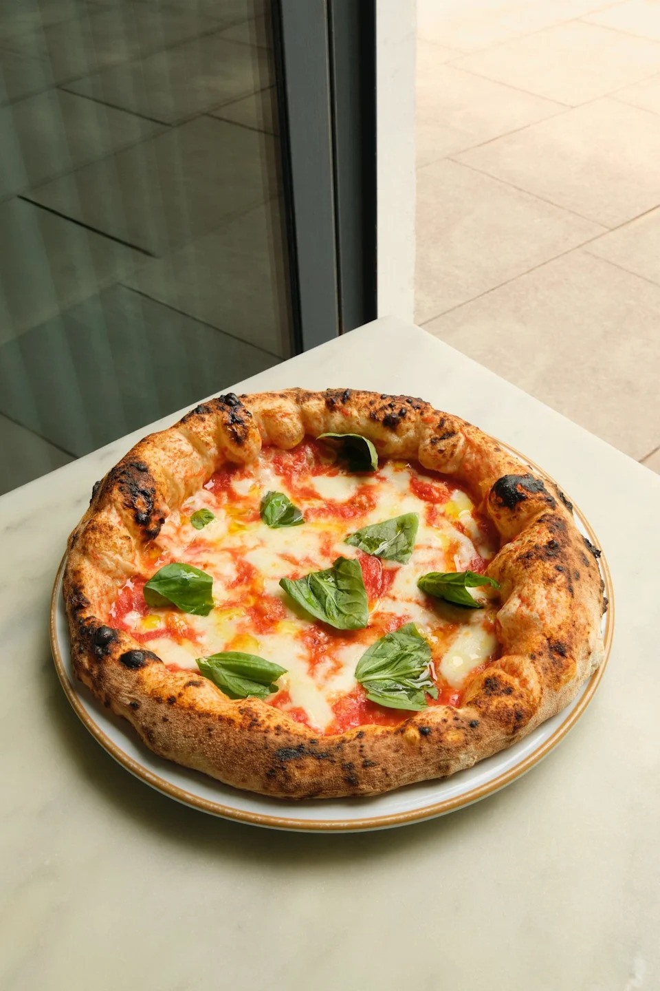A margherita (Adrianna Giakoumis)