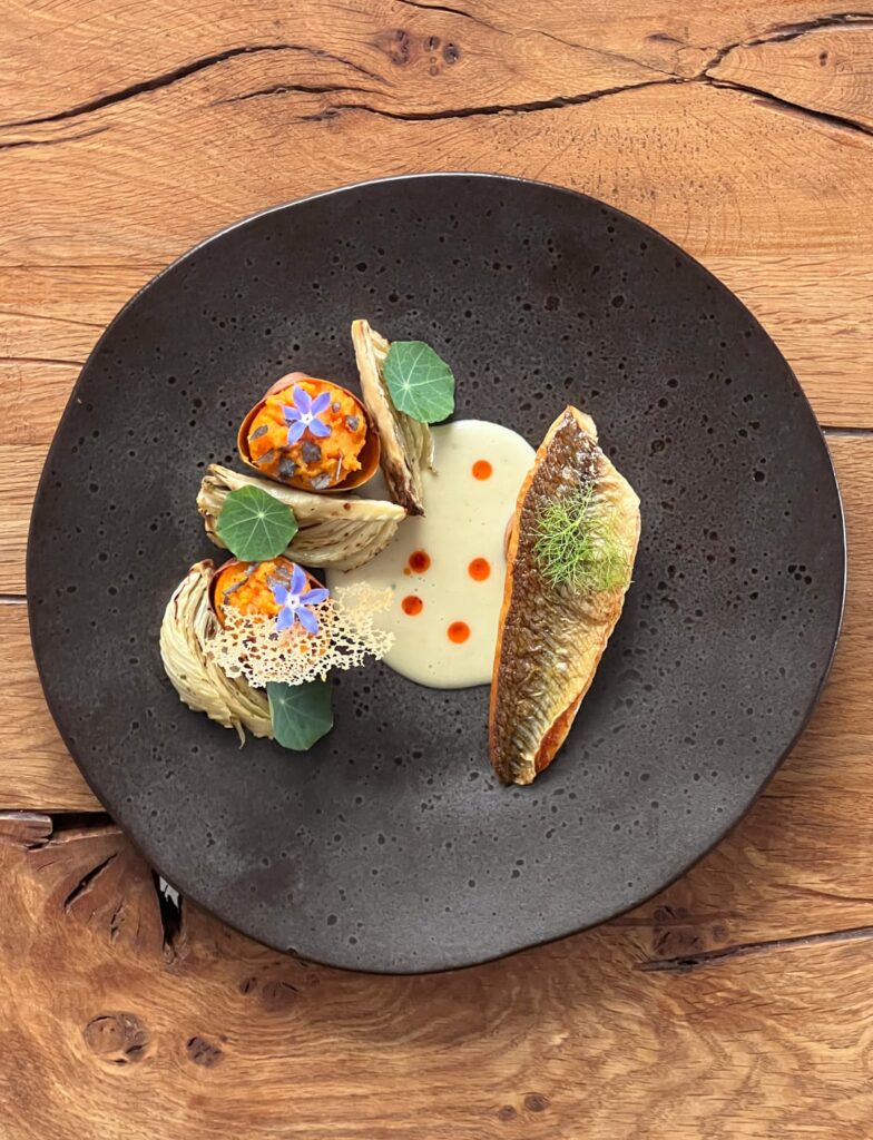 pieterman (weever?) – fennel – sweet potate – white wine butter sauce pieterman (weever?) - fennel - sweet potate - white wine butter sauce