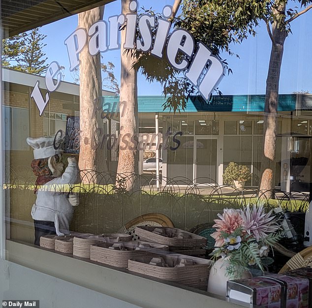 Le Parisien Café Patisserie is located in the heart of the Killarney Heights shopping precinct and sells an array of French-inspired meals and treats