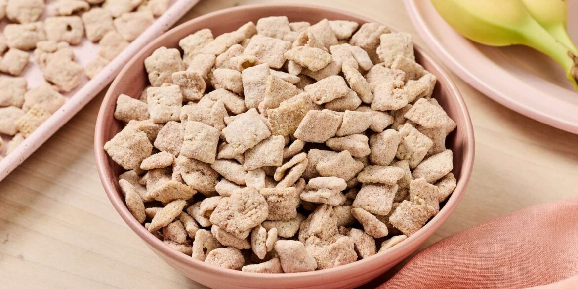 Banana Bread Muddy Buddies Recipe