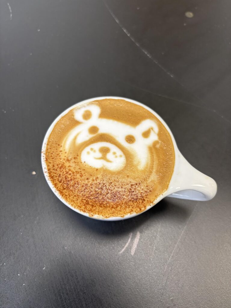 a bear for today 🩷