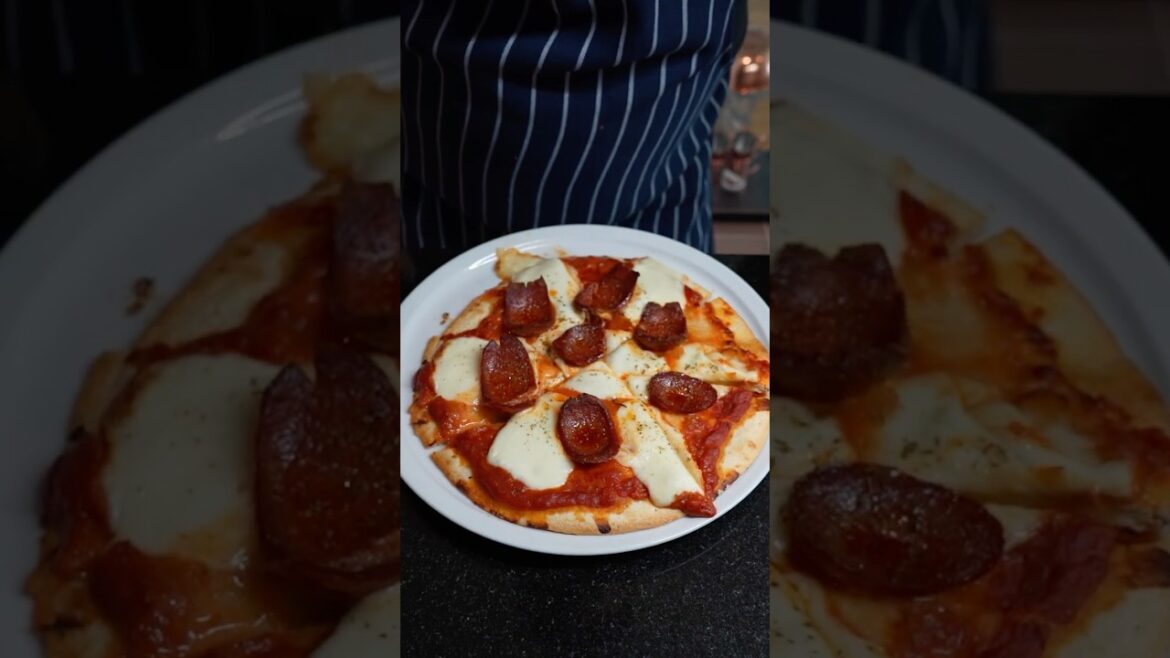 Piadizza - Quick Cheesy Piadina Pizza