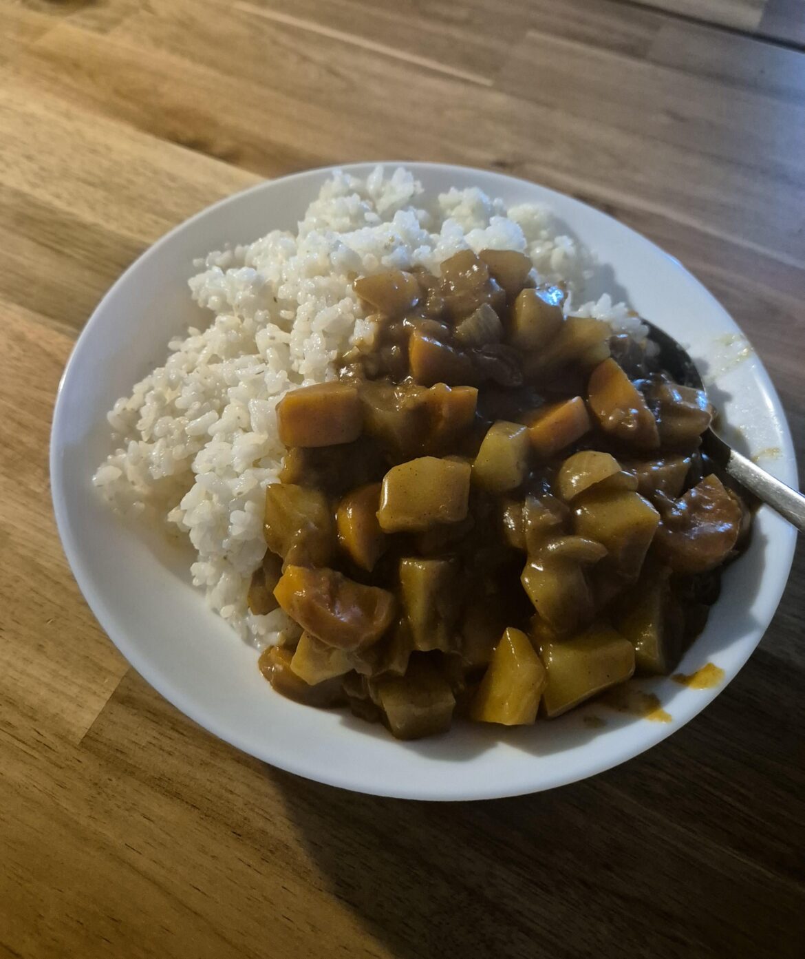 My first time cooking anything but pasta and bean salads - カレーライス