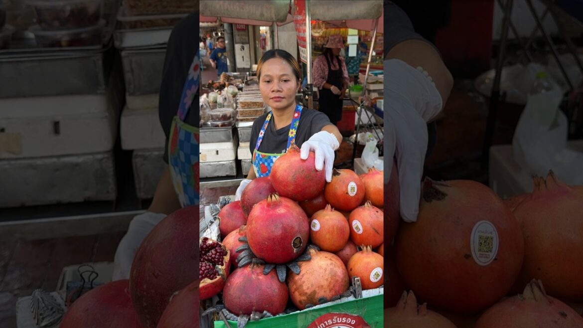 No-shuga pomegranate juice that you must drink when you go to Thailand!!!