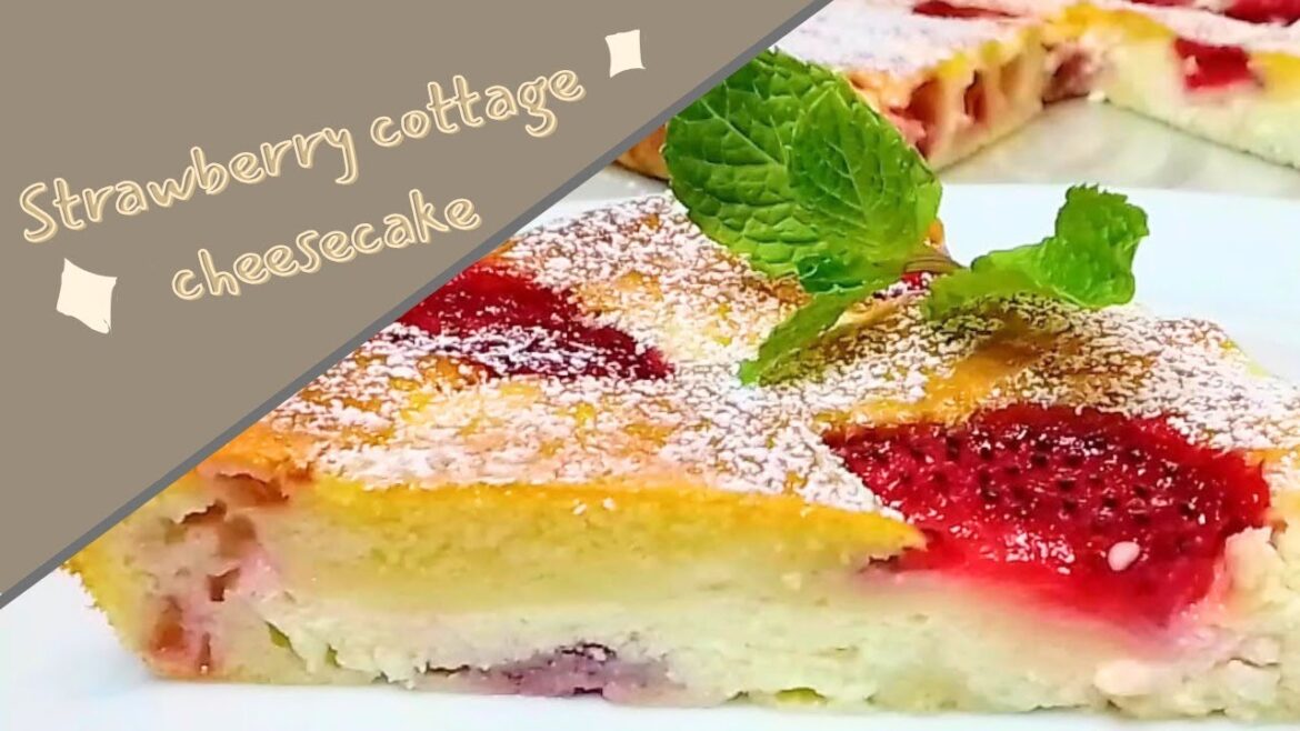 Perfect Strawberry Cake In Just A Few Minutes -Easy & Simple