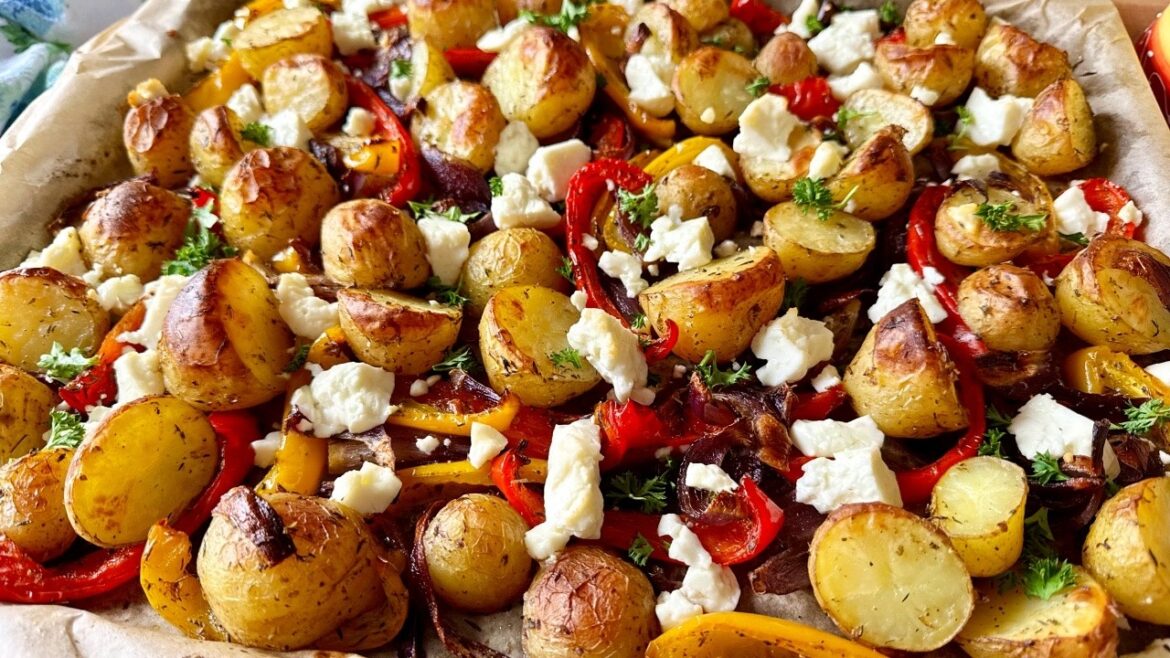Greek Roasted Potatoes with Feta and Peppers | Easy dinner recipe
