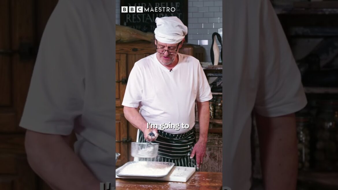 Marco Pierre White shares his simple recipe for zucchini frittes #shorts #marcopierrewhite #cooking