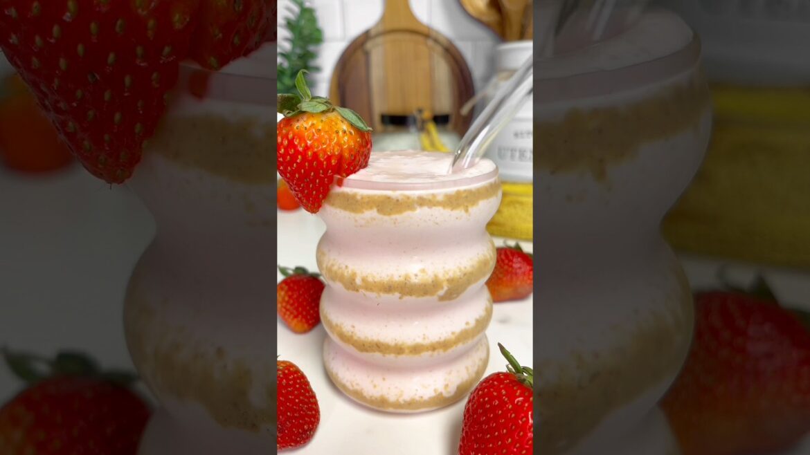 Quick & Easy 30g Protein Strawberry Banana Peanut Butter Smoothie ✨ #glutenfree #recipe #healthyfood Quick & Easy 30g Protein Strawberry Banana Peanut Butter Smoothie ✨ #glutenfree #recipe #healthyfood