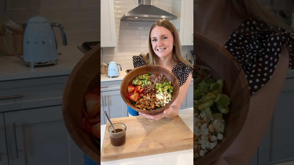 Strawberry Avocado & Feta Salad Strawberry Avocado & Feta Salad