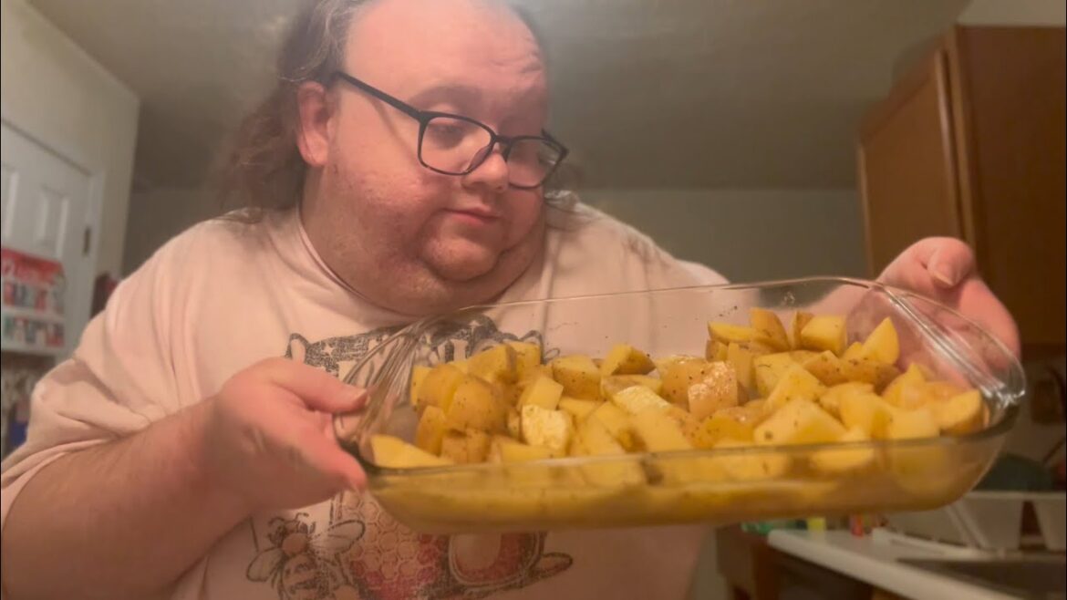 Garlic Parmesan Roasted Potatoes MUKBANG Garlic Parmesan Roasted Potatoes MUKBANG