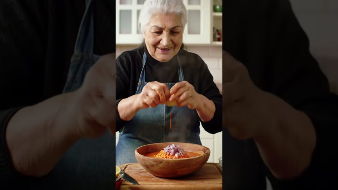 Turkish Grandma Cooks Mercimek Çorbası Lentil Soup #grandmacooks