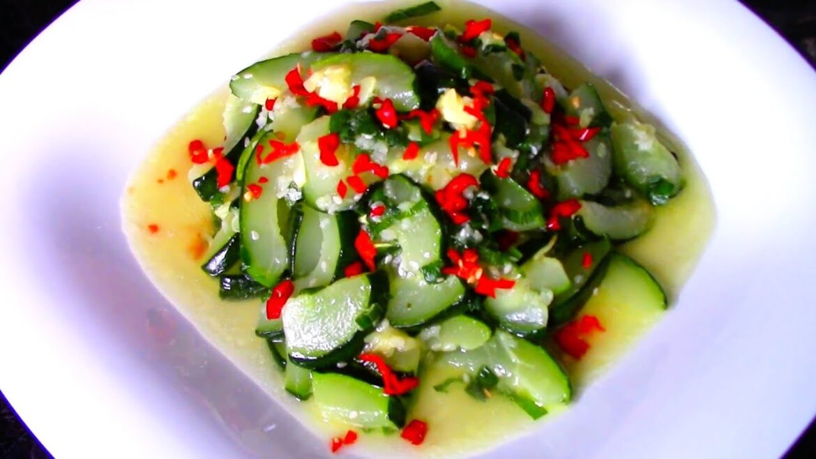 Корейский салат из кабачков Корейский салат из кабачков