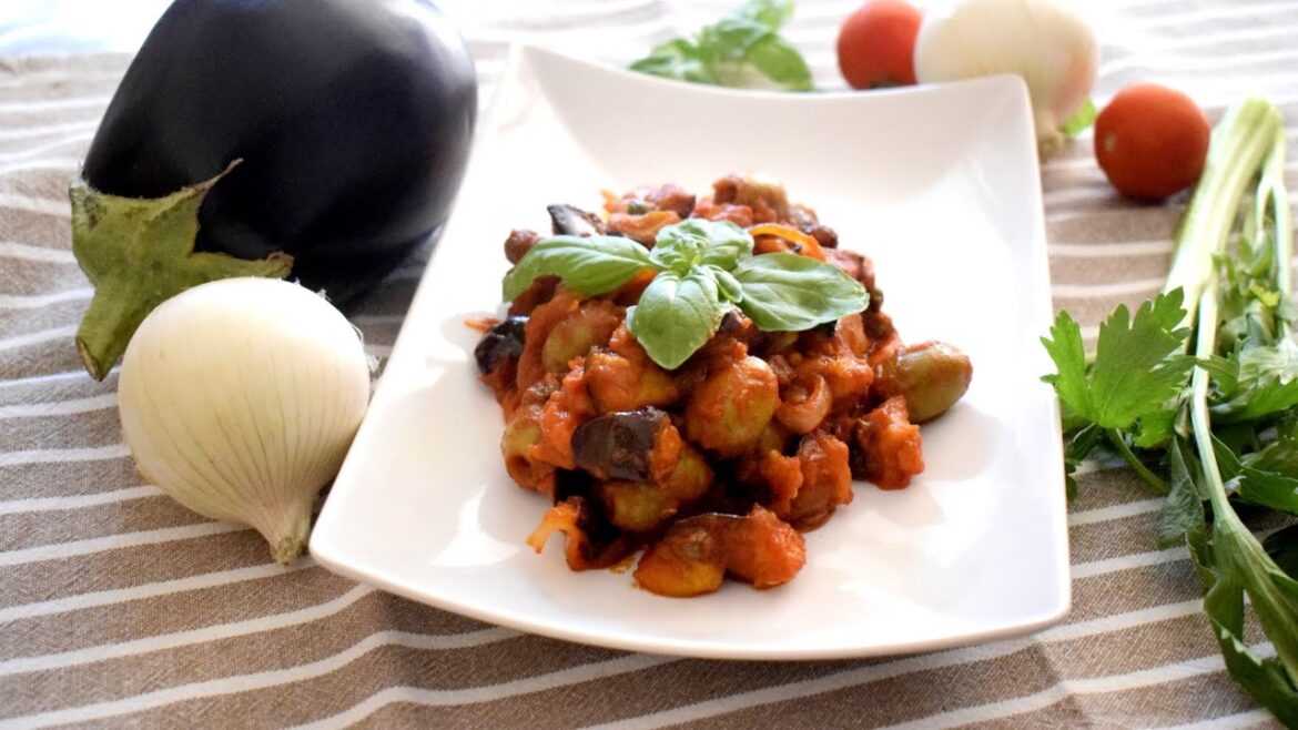 CAPONATA DI MELANZANE TRADIZIONALE -  Ricetta Facile e Gustosa