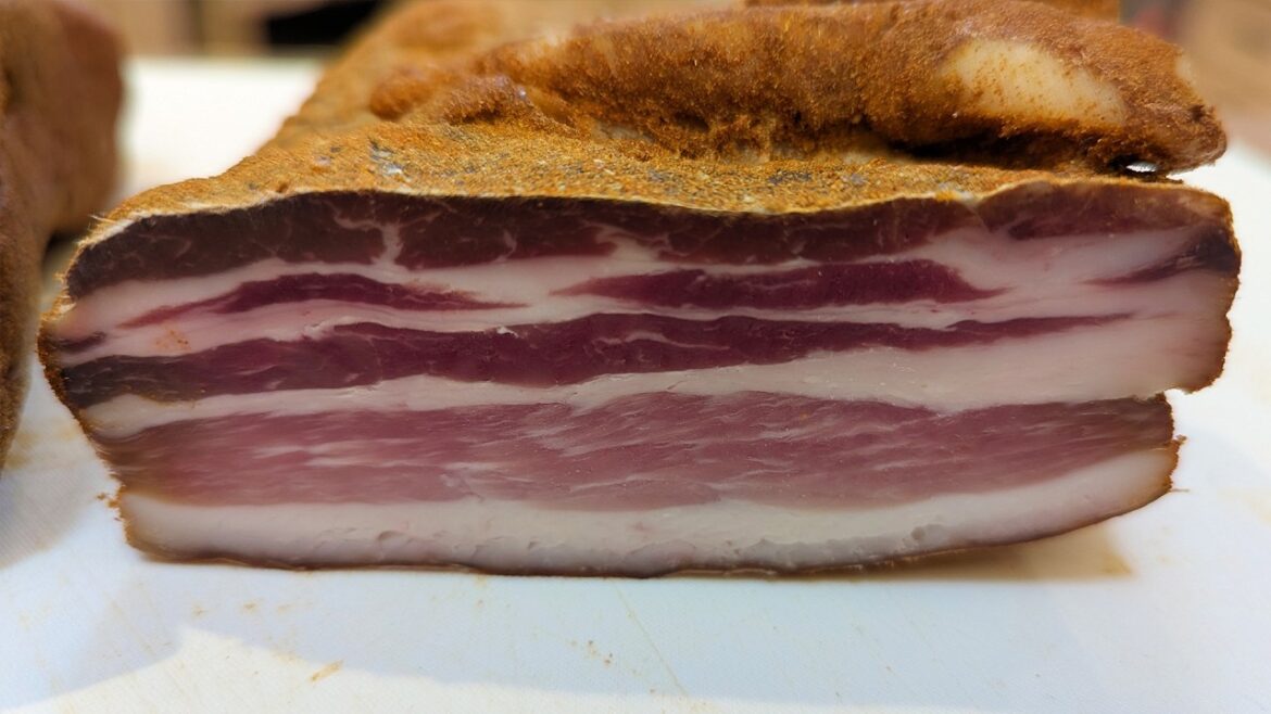 Making Pancetta is so easy - Traditional Italian way, from scratch