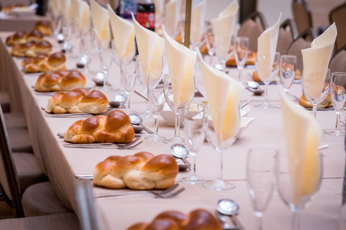 The Big Shabbat looks to break the record for world'd largest shabbat dinner
