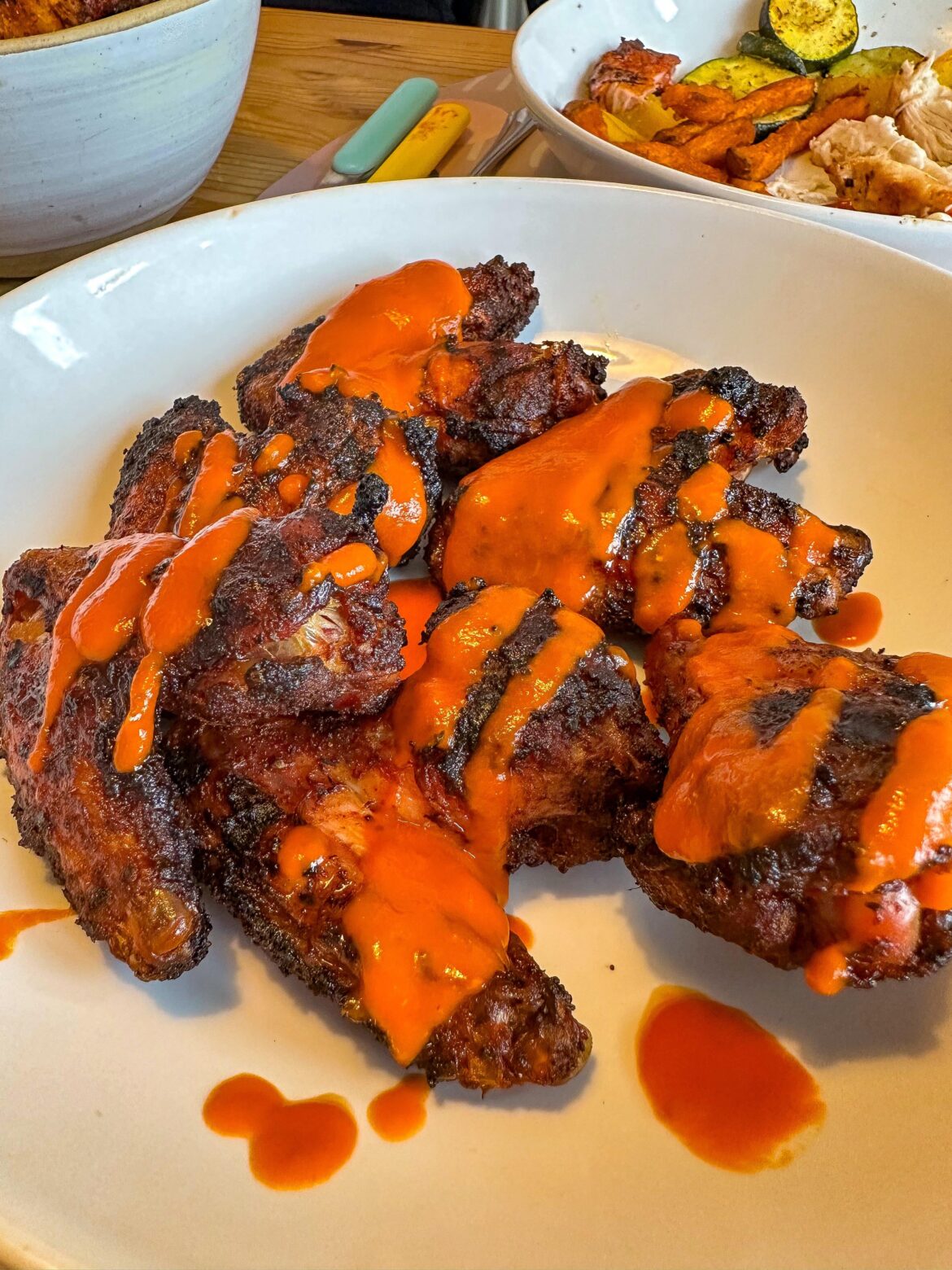 Crispy buffalo bbq wings