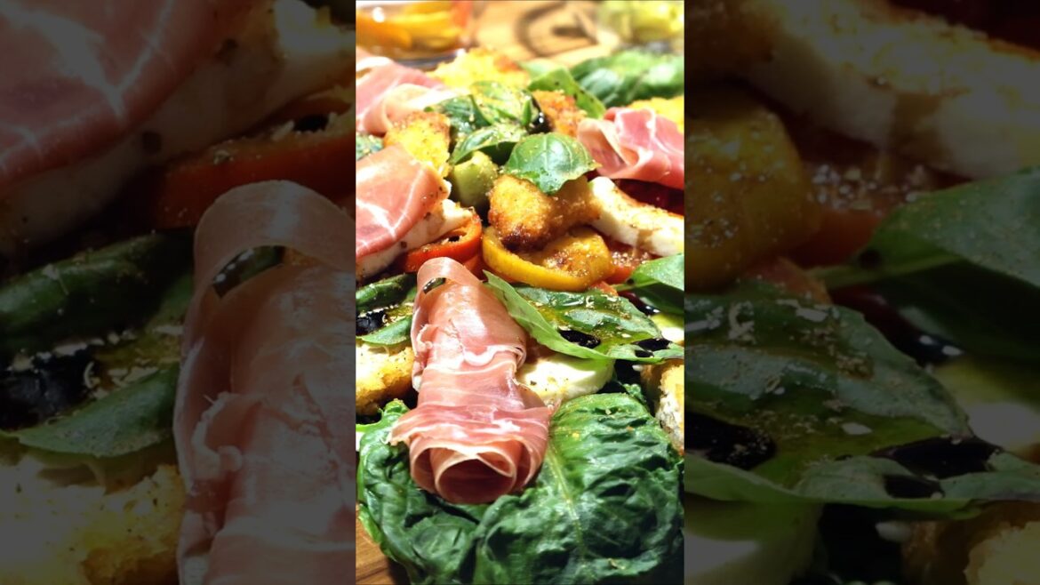 No More Boring Salads - Try THIS Crispy Chicken Caprese Salad Today! #ChickenRecipe #CapreseSalad