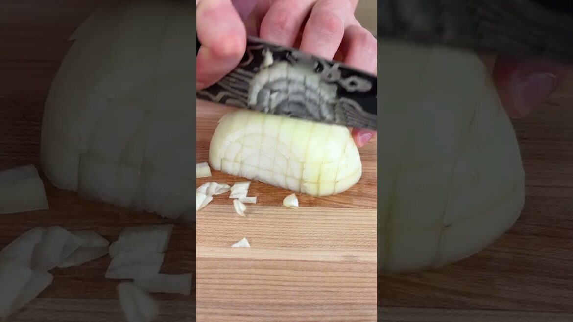 How To Dice Onions