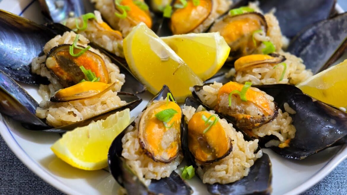 "튀르키예(터키) 홍합밥" |  미디예 돌마(Midye Dolma) 터키 대표 길거리 간식