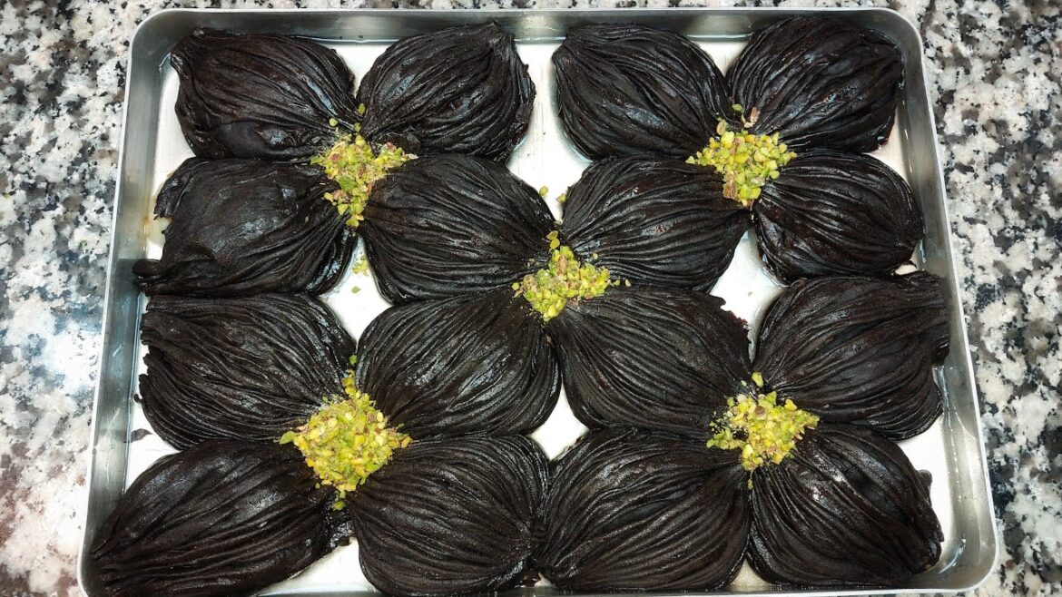 Kakaolu Midye Baklava: Siyah İncinin Lezzet Dansı  / çikolatalı baklava tarifi