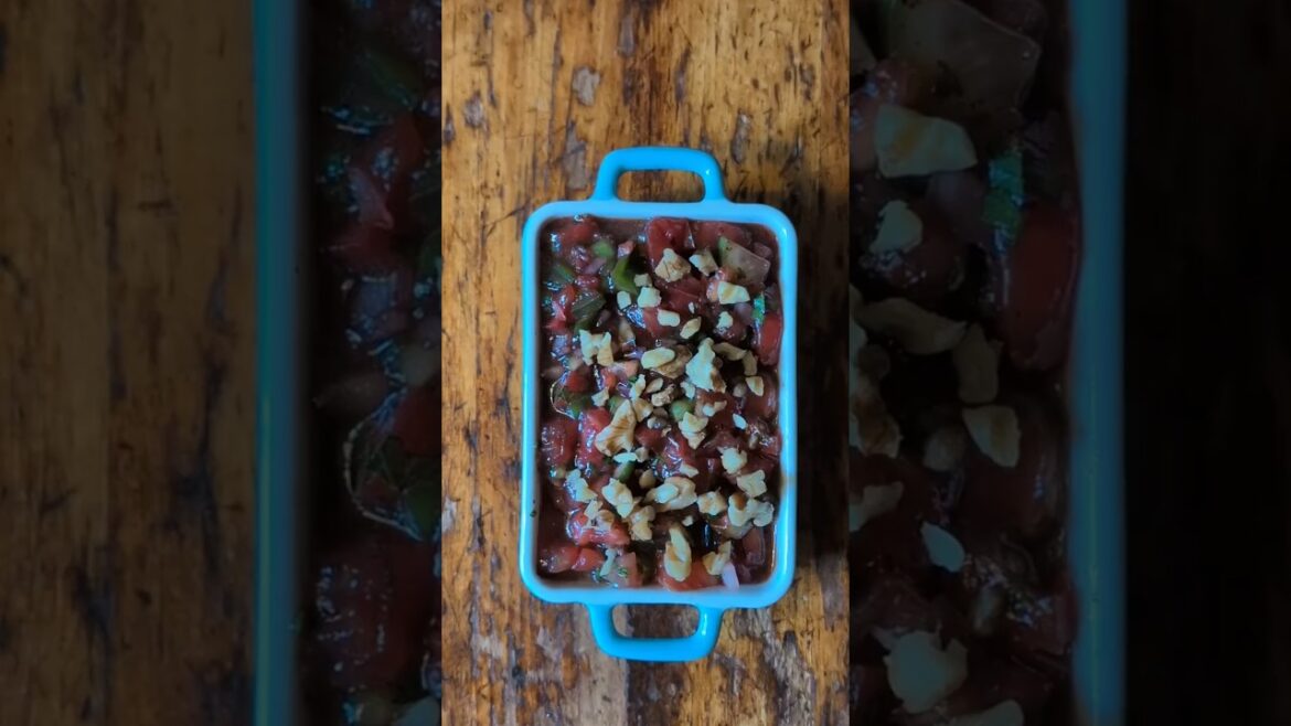 Gavurdağı (Turkish-Style Tomato & Walnut Salad)