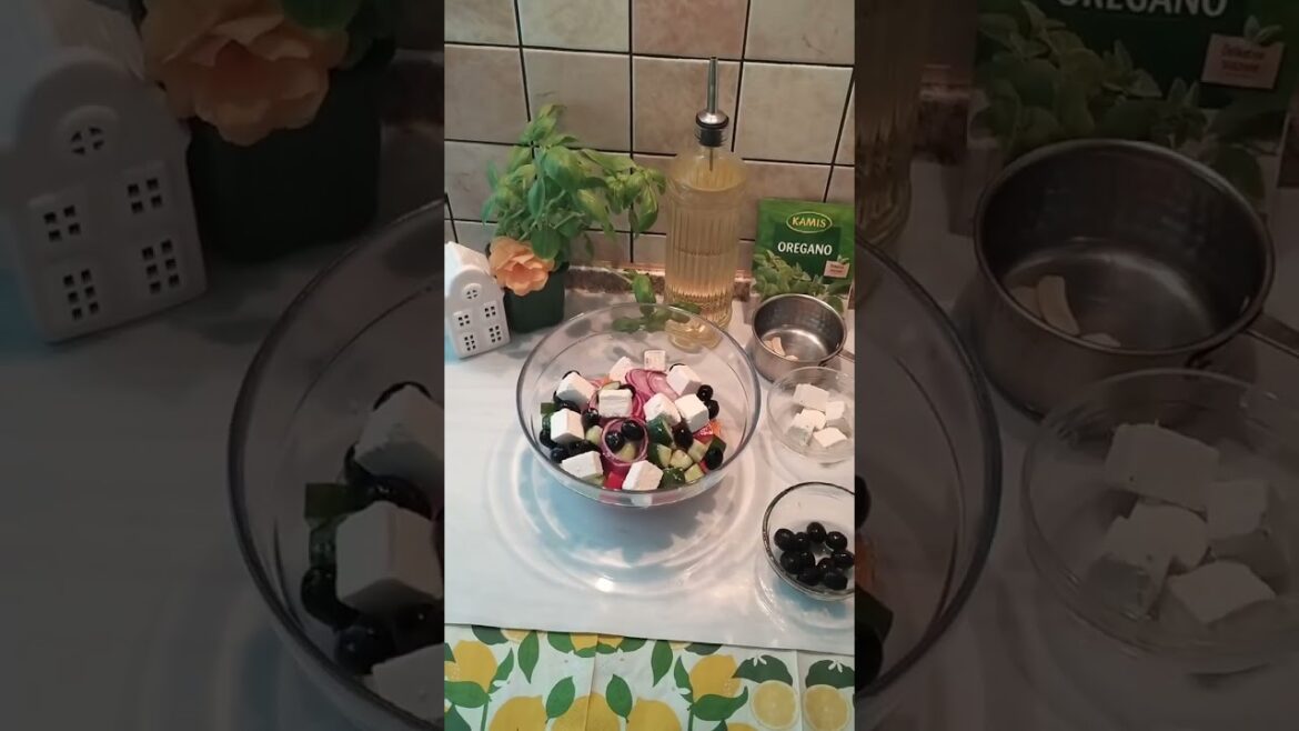 Салат Греческий