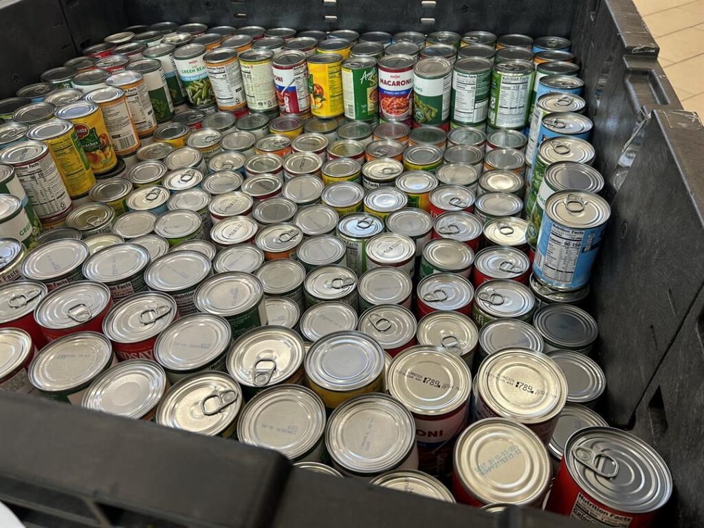 Second Harvest Food Bank fundraiser 'de-can-structed' at Eastwood Mall