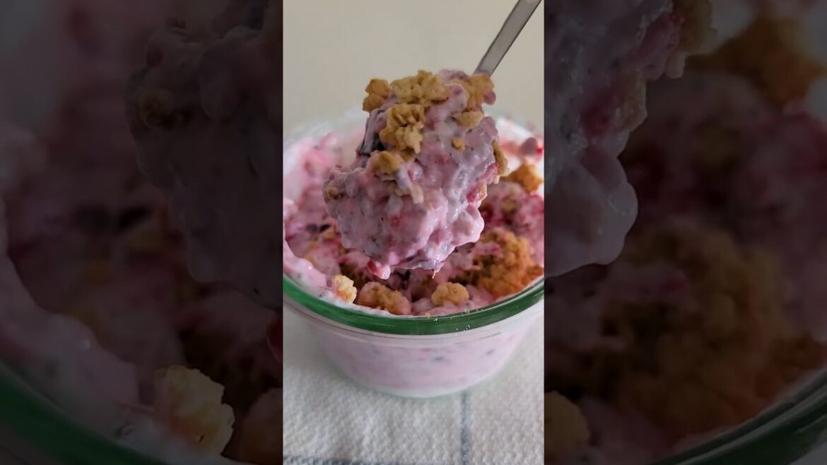 Better than chia pudding: Overnight chia yogurt!