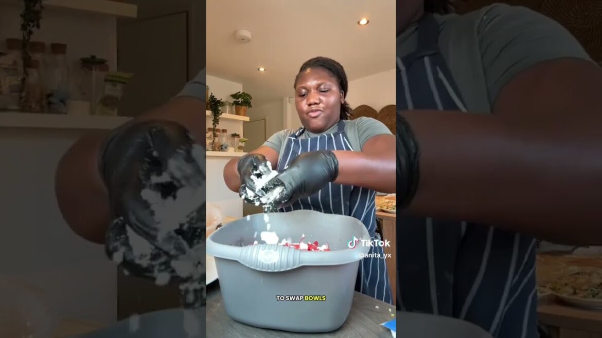 WATERMELON & FETA SALAD- Perfect summer salad recipe #watermelonsalad #summersalad #saladrecipe WATERMELON & FETA SALAD- Perfect summer salad recipe #watermelonsalad #summersalad #saladrecipe