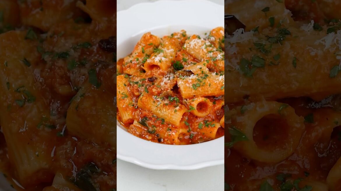 Eggplant & Cherry Tomato Rigatoni #shorts #pasta #asmr