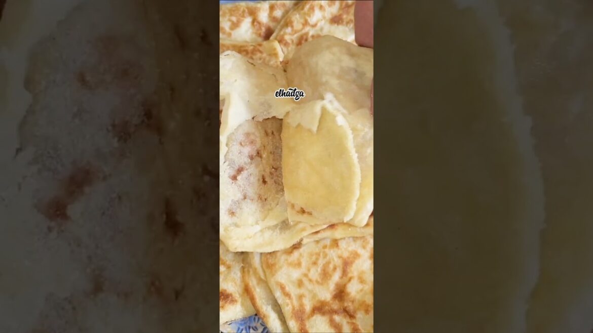 Msemen méloui. crêpes marocaines feuilletées. مسمن ملوي Msemen méloui. crêpes marocaines feuilletées. مسمن ملوي