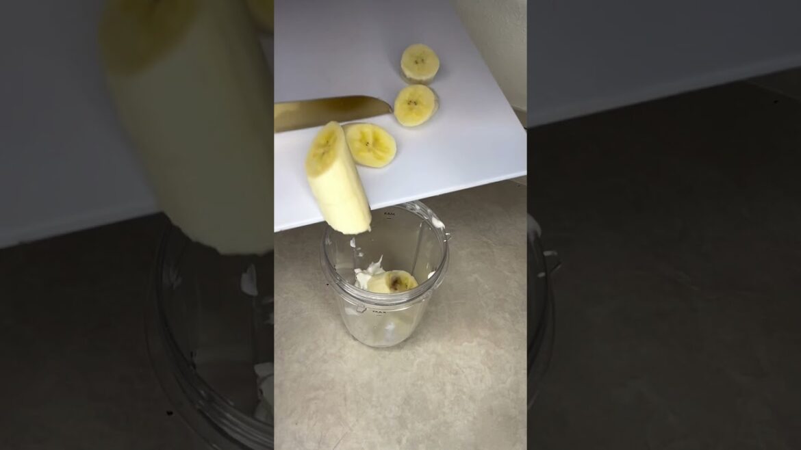 Peanut butter banana smoothie