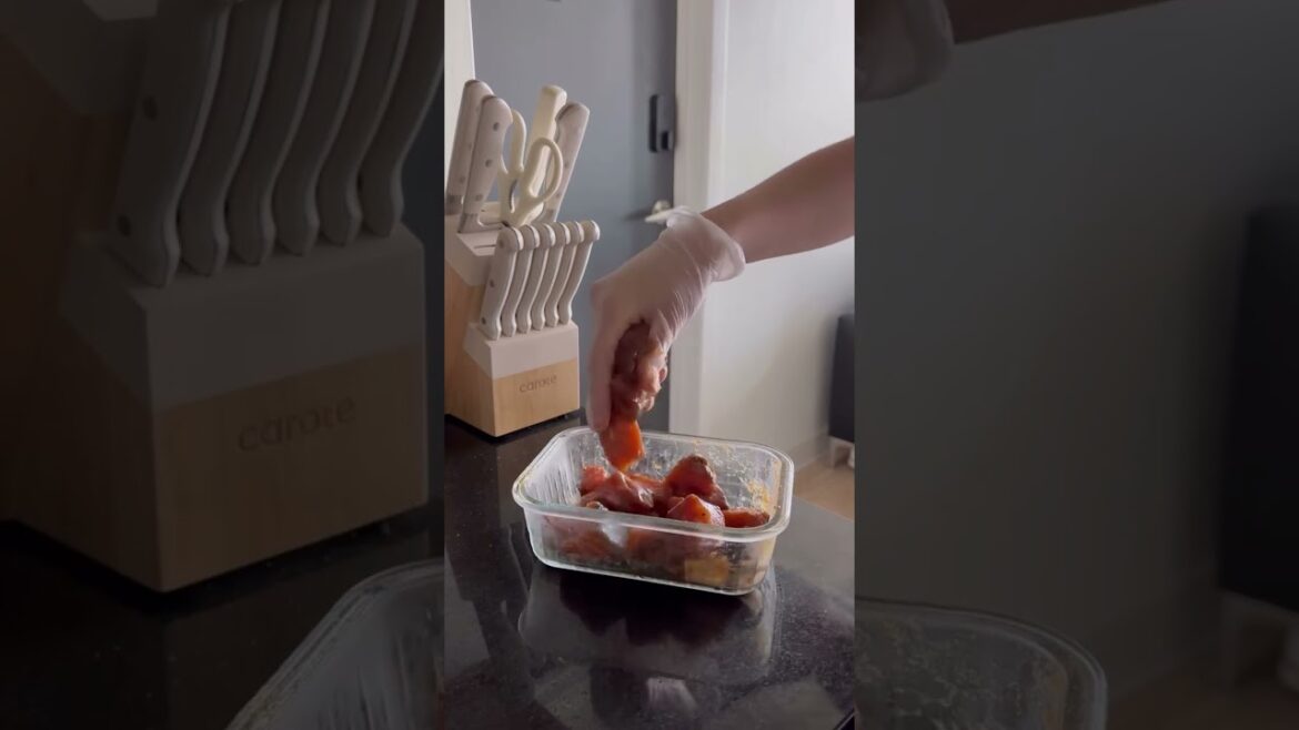 healthy and delicious salmon bowl recipe #salmon #shorts