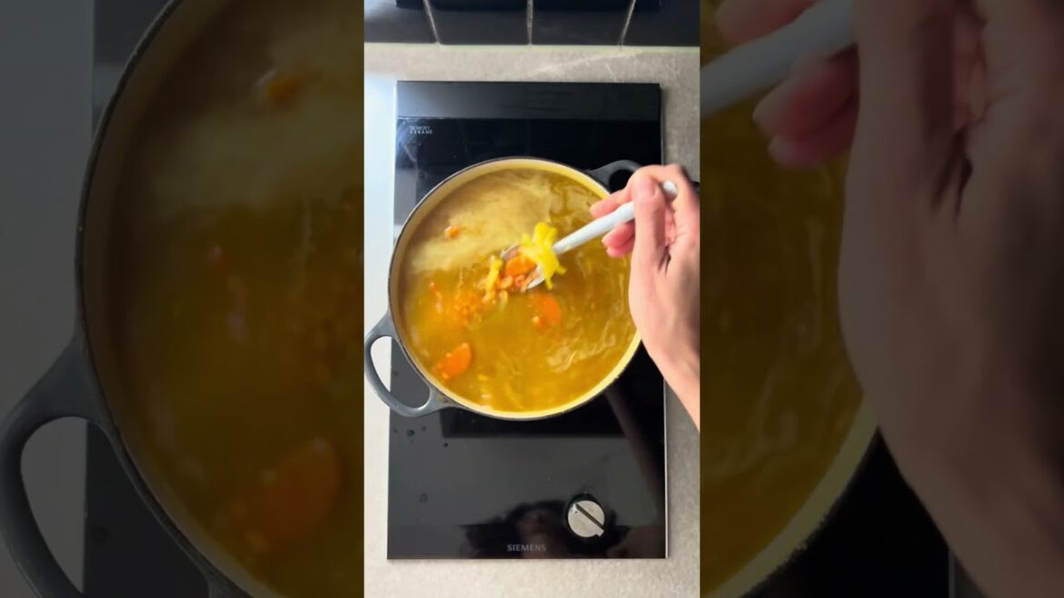 red lentil soup (shortbat adas)