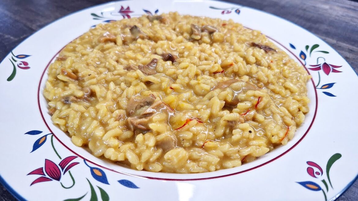 Risotto Funghi Porcini Secchi e Zafferano *