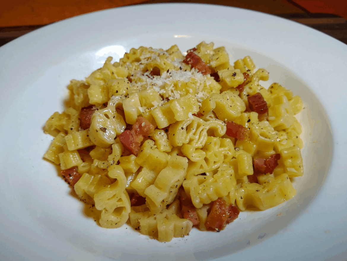 Dino alla carbonara