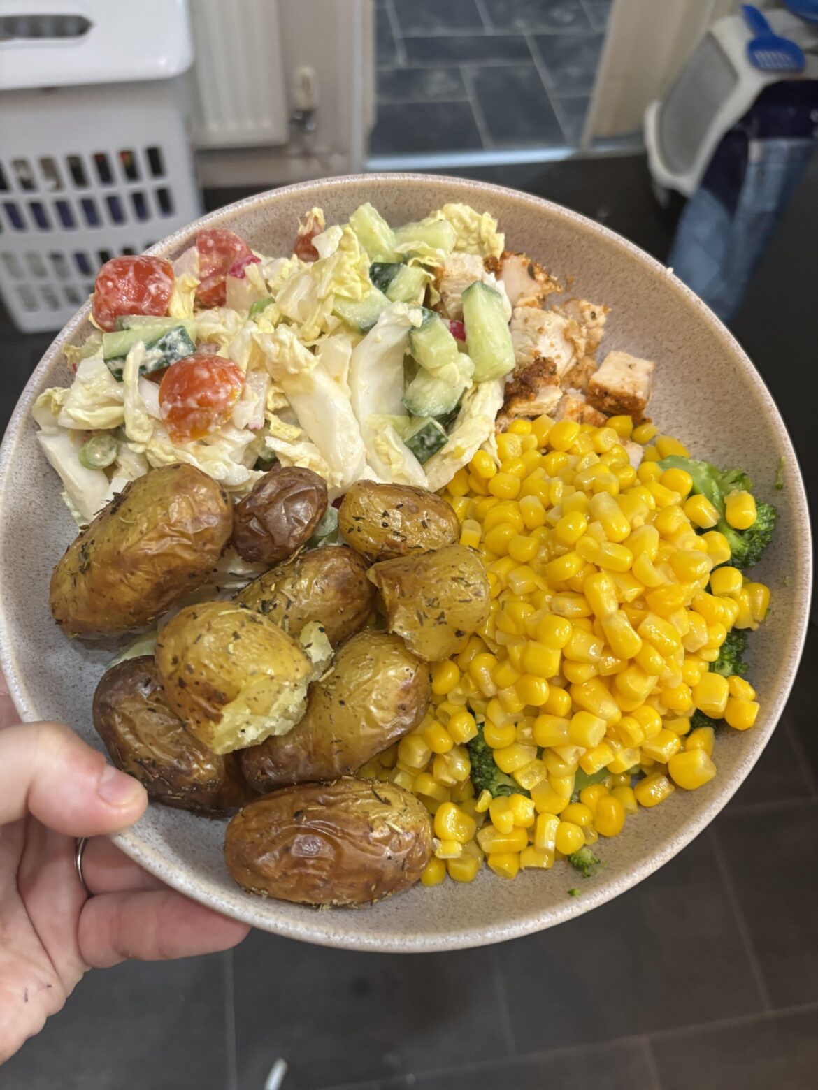 Filling and tasty ~ 490 cals