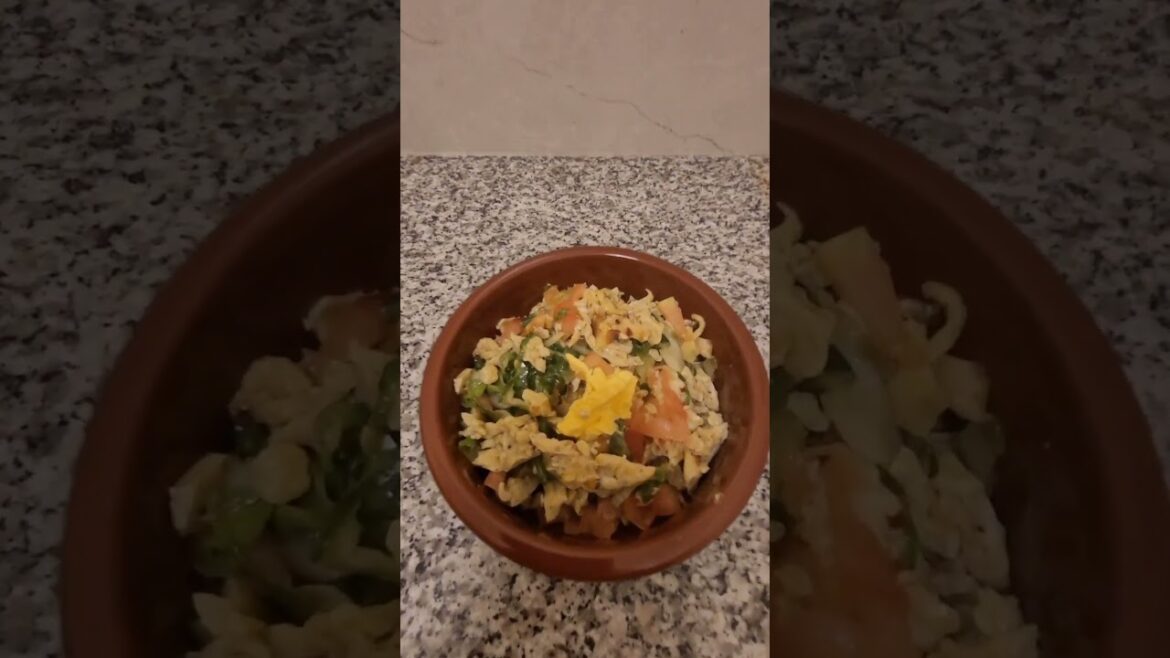 shawarma with egg vibe#khubz#arabic bread #recipes#food#Shorts