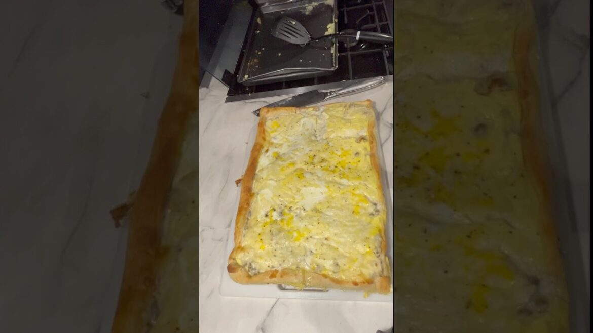 Breakfast Pizza! #food #cooking