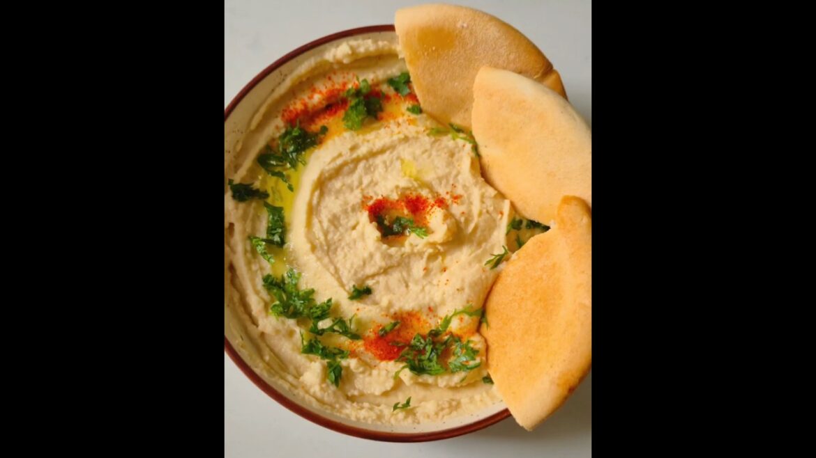 Hummus Pita Bread #middleeast #shorts