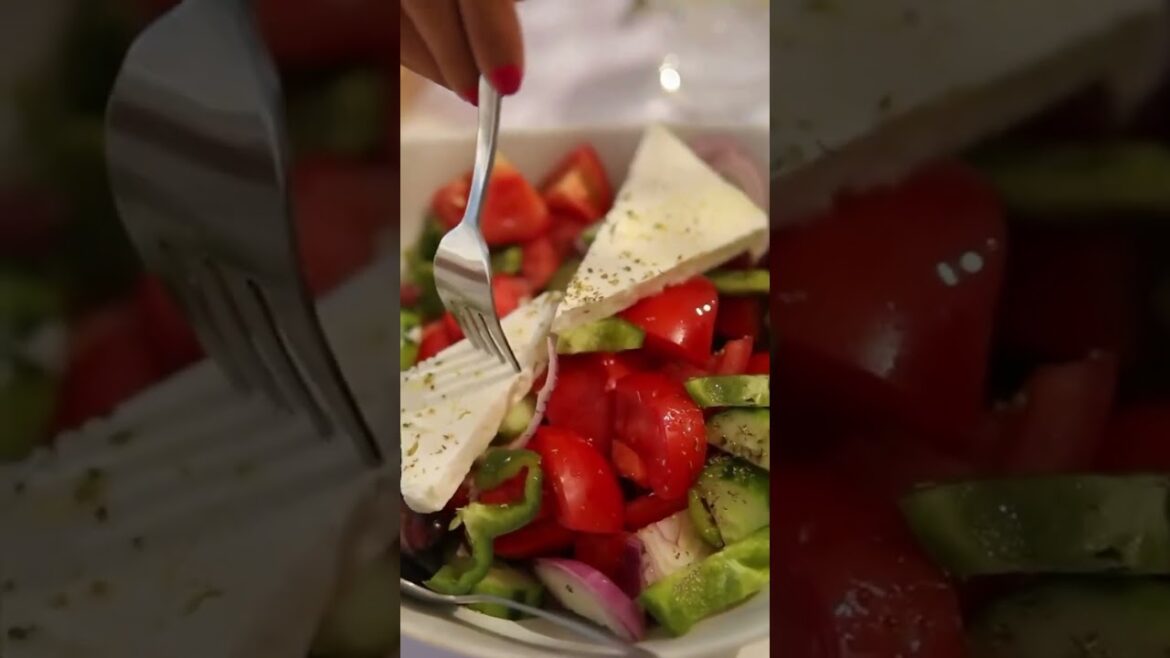 Cretan Food Guide: Souvlaki, Dakos, Moussaka & More Greek Dishes