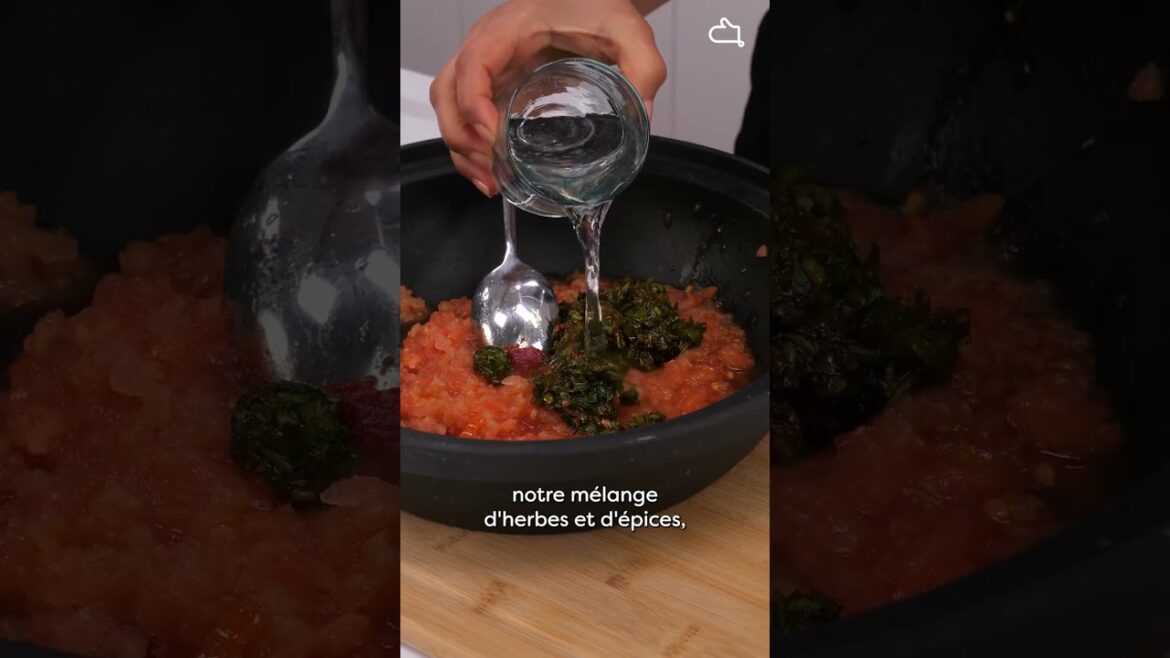 On vous fait voyager le temps de quelques bouchées avec ce tajine de crevettes ultra savoureux On vous fait voyager le temps de quelques bouchées avec ce tajine de crevettes ultra savoureux