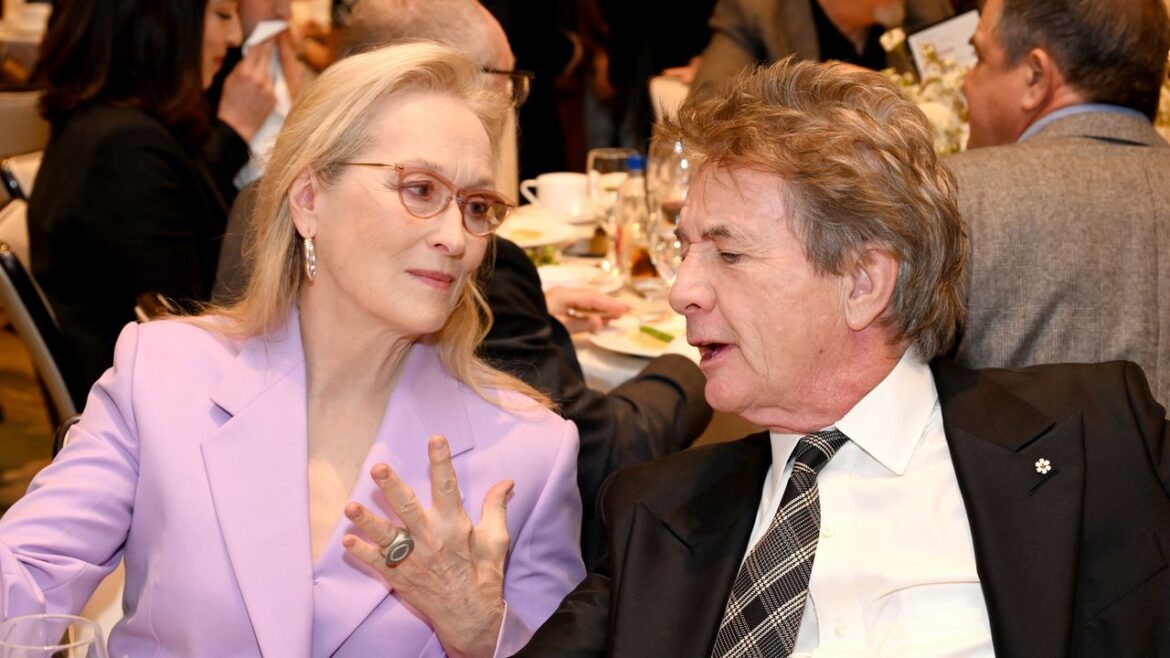 Martin Short and Meryl Streep Met Up for Italian Food With a Side of Rampant Dating Rumors Martin Short and Meryl Streep Met Up for Italian Food With a Side of Rampant Dating Rumors