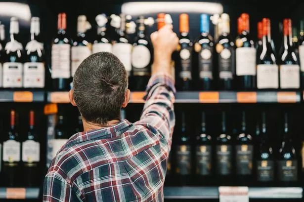 The price of wine, both interntional and domestic, is about to increase, says experts 